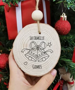 Boule de noël en bois – Personnalisé avec le nom de famille – Cloche de Noël
